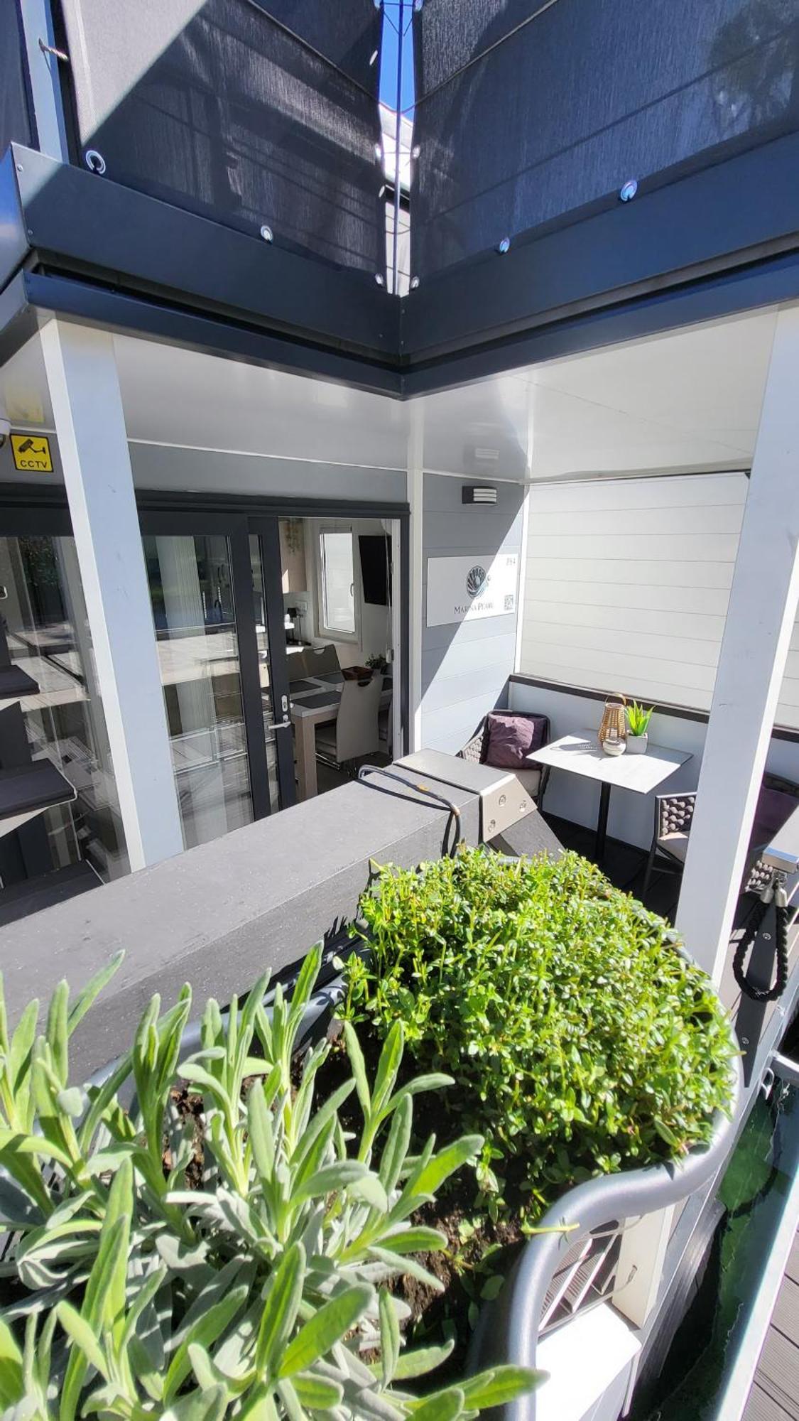 Floating House - Marina Pearl Apartment Portoroz Exterior photo