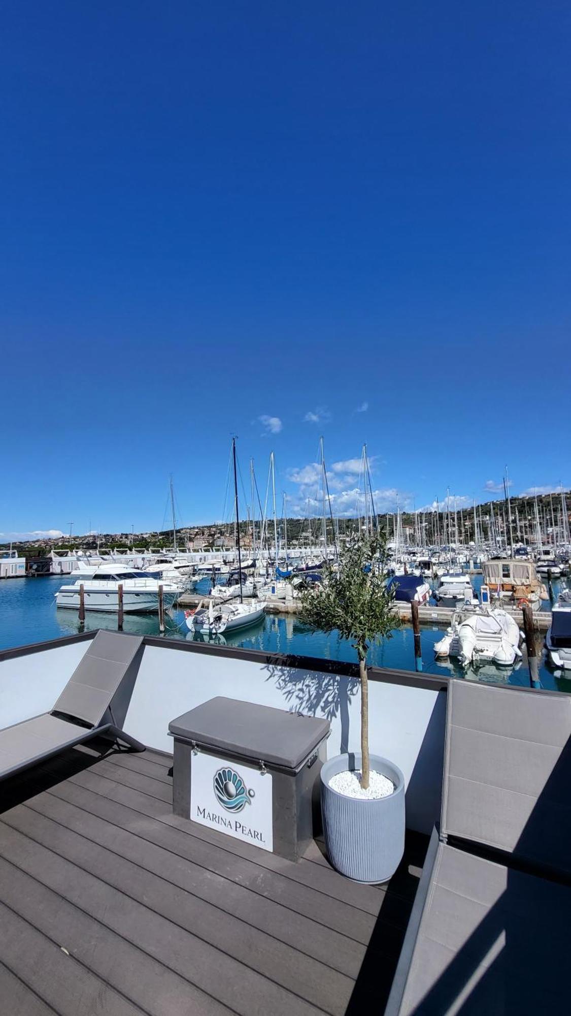 Floating House - Marina Pearl Apartment Portoroz Exterior photo