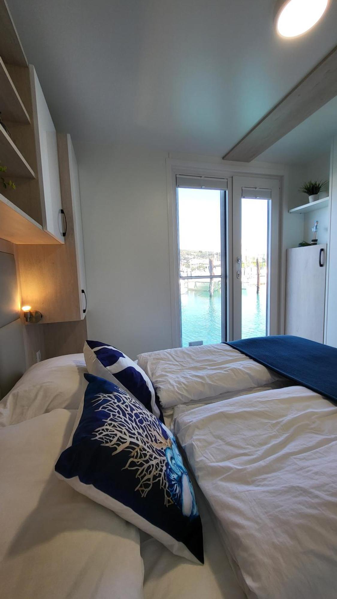 Floating House - Marina Pearl Apartment Portoroz Exterior photo